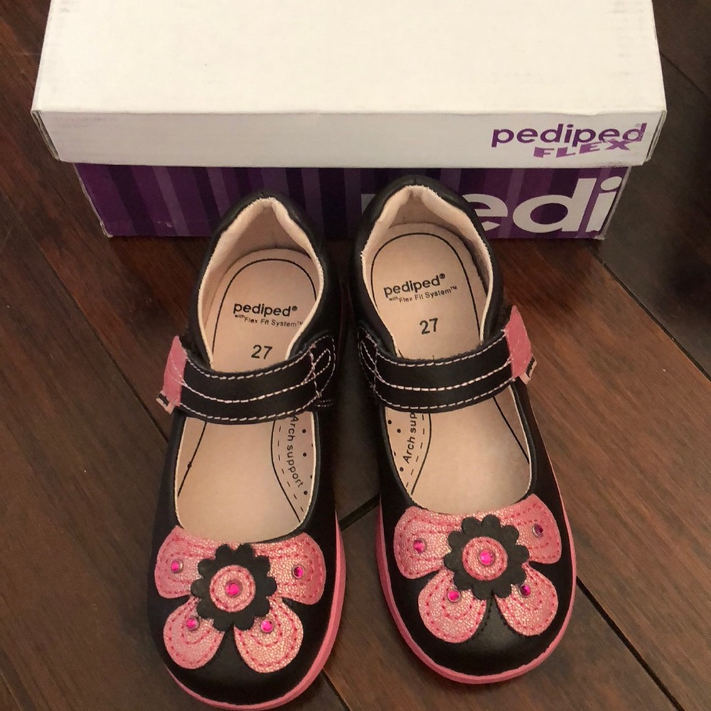 NIB Selena Brown Light Pink Pediped